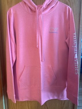 Vineyard Vines Hoodie